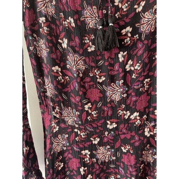 American Eagle Size XS Burgundy Floral Print Bell Sleeve Boho Dress - Picture 8 of 11